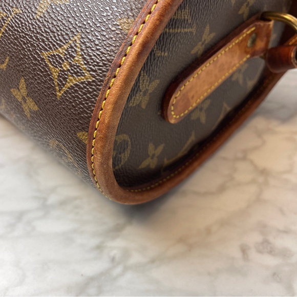 Louis Vuitton Monogram Marne - Picture 5 of 15